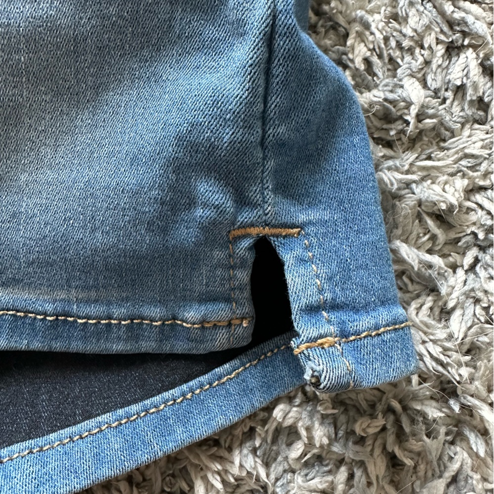 Free People shorts - Picture 5 of 6